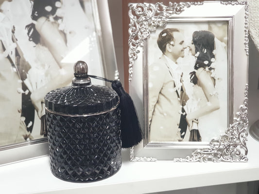elegant, coloured strong smelling candle jars