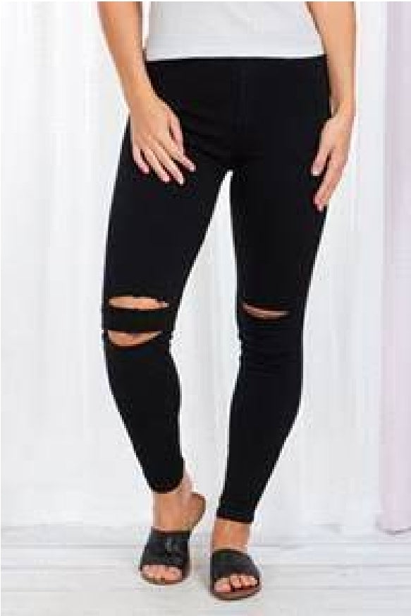 LONG JEANS WITH RIP DISTRESSED KNEES